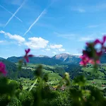 Allgaeu Sonne 오버스타우펜